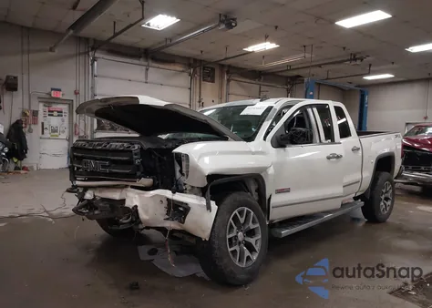 2015 GMC Sierra K1500 Slt z USA, uszkodzony, nr VIN 3GTU2VEC6FG315773